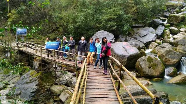 宜昌三峡恩施神农架武当山旅游团,宜昌三峡恩施