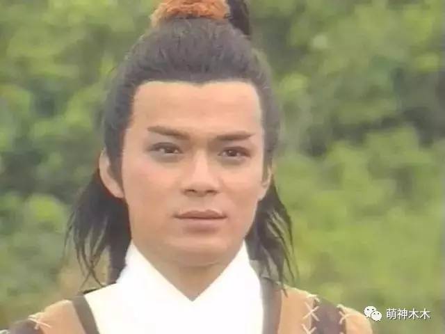 翁美玲是怎样一个女子？娱乐圈明星好友这样评价她，看完好心疼