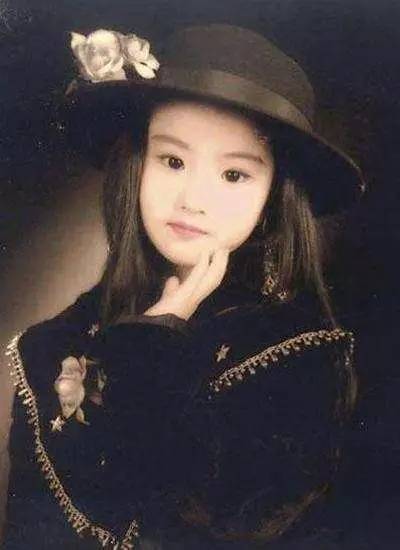 想知道自己宝宝什么样子,想知道胎宝宝是男性还是女性