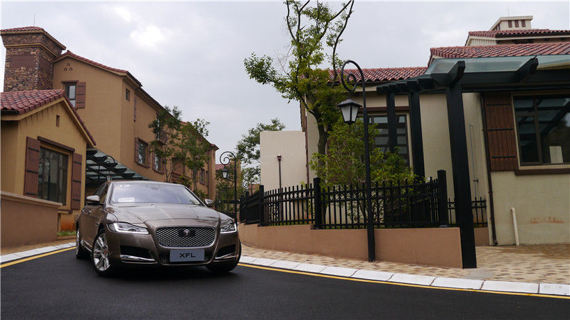 2023款捷豹xfl测评试驾视频,2018款捷豹xfl3.0t试驾