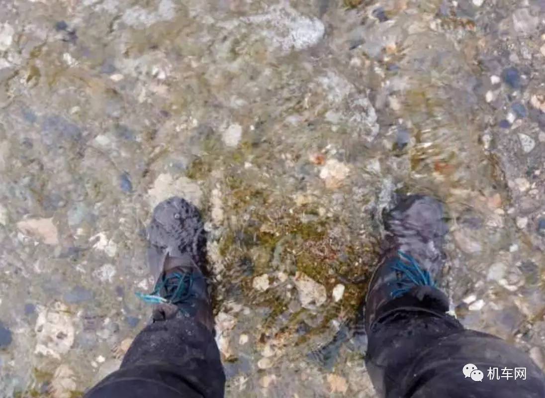 骑行西藏遇女孩,骑行318川藏线糊涂蛋