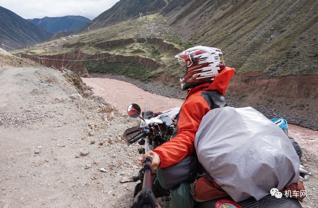 骑行西藏遇女孩,骑行318川藏线糊涂蛋