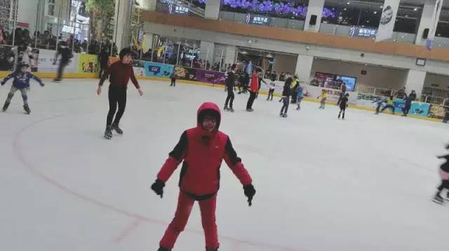 北京海淀嬉雪乐园,冬天最适合去哪玩雪海淀区