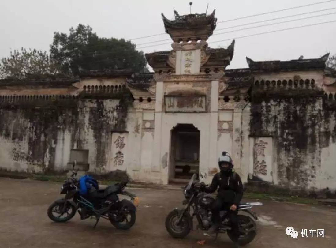 骑行西藏遇女孩,骑行318川藏线糊涂蛋