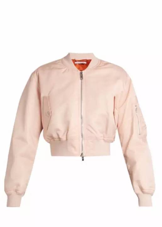 女明星机场look,盘点当红女明星们的机场照片