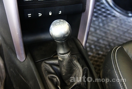 试驾标致207cc1.6t手动六速,追风逐日完整视频