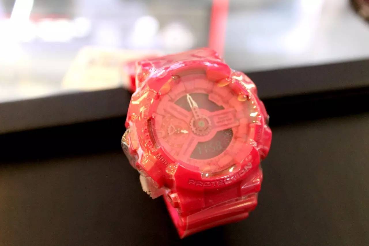 韩剧同款女手表,电视剧韩国明星同款手表