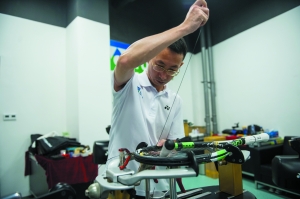 网球拍和线哪个更重要,网球拍线分几种