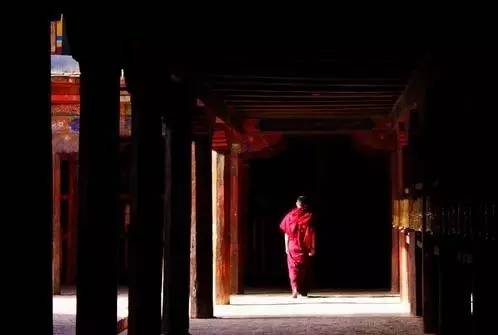 谭清如歌曲,谭清如的七律诗