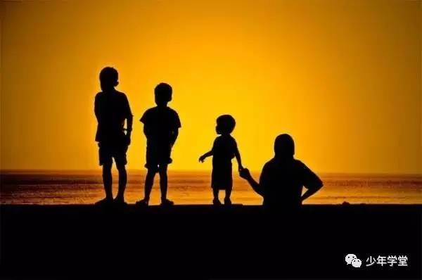 一年4万补课费,孩子课外培训费用