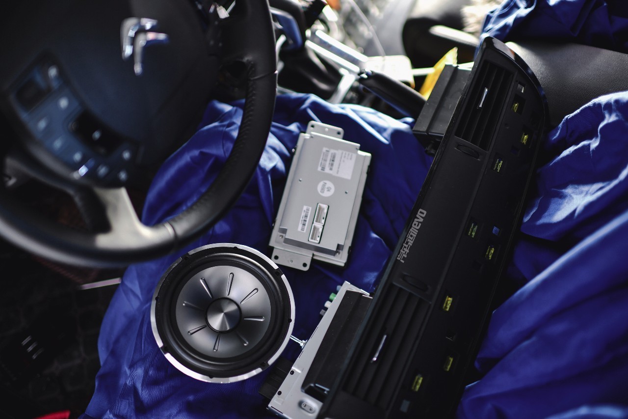 evo特殊测试｜拯救耳朵（下）雪铁龙C5无损换装漫步者汽车音响体验