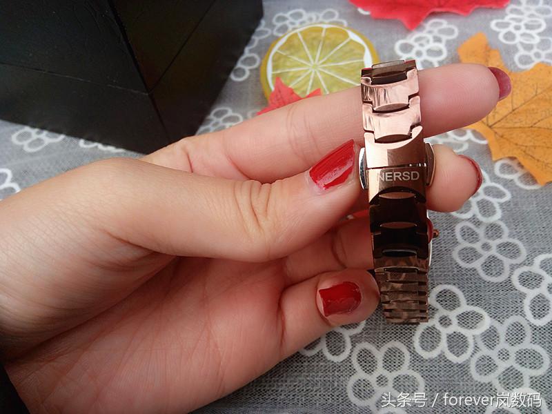 钨金双日历女表,钨钢防水简约女表