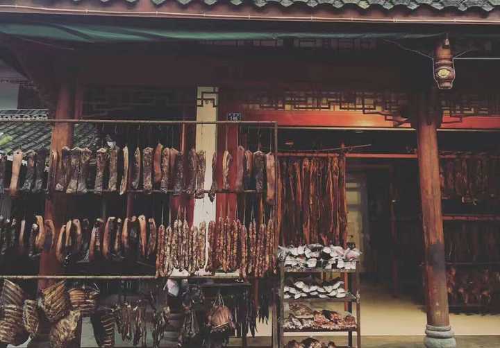 年味大作战本山传媒,年味十足的鞭炮大作战