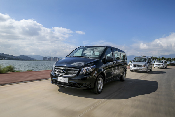 福建奔驰威霆试驾,奔驰威霆v260l试驾