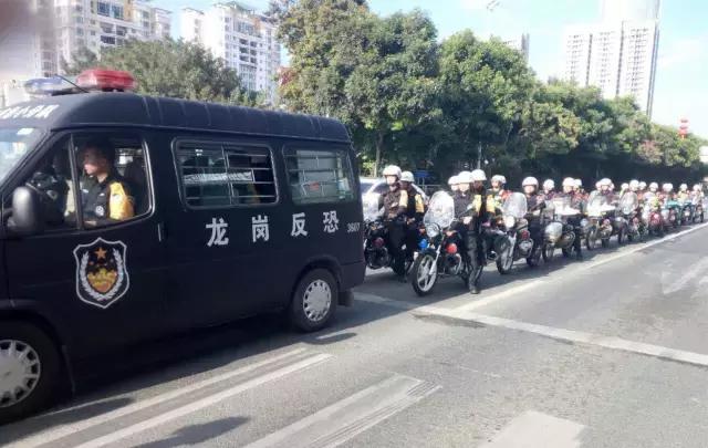 龙岗公安春节剪影丨你们上班啦？！我们还没“下岗”呐！