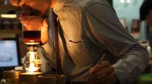 韩怀宗：未来咖啡人要“六师一体”，你做得到吗？