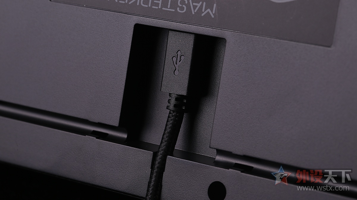 酷冷至尊烈焰枪测评,酷冷至尊烈焰枪多功能