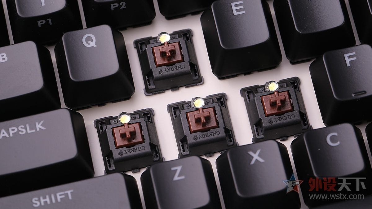 酷冷至尊烈焰枪测评,酷冷至尊烈焰枪多功能