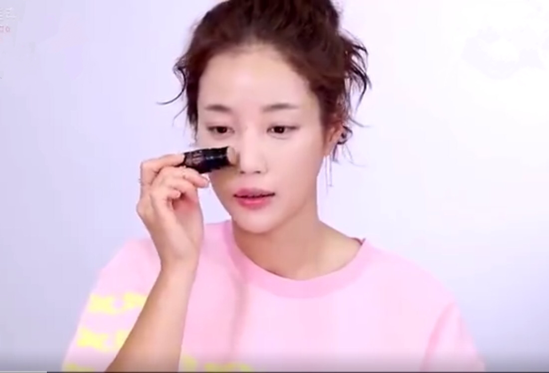 妆前妆后差别大妆容,妆前妆后差距特别大的妆容