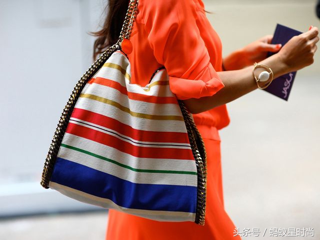 最热门手袋,菱形格纹手袋