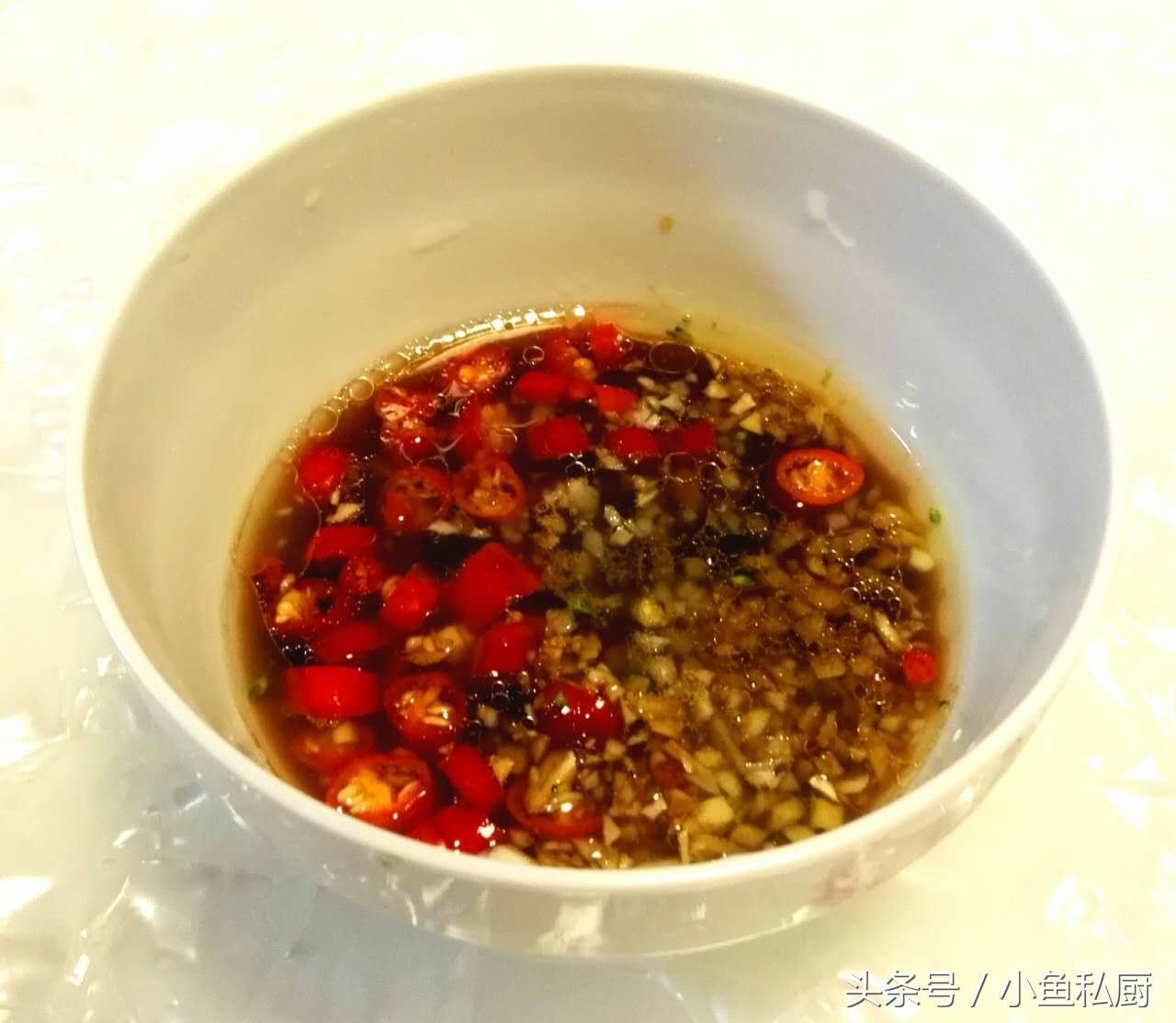 凉拌西兰花有哪些营养,西兰花加什么炒营养美味