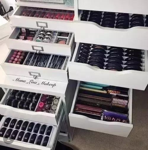 sad！我可能买了一个假化妆台！