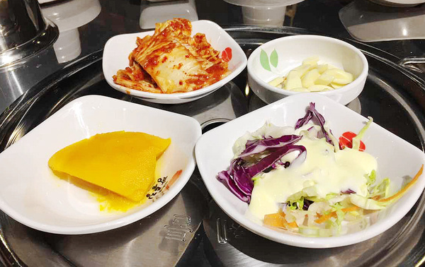 探店韩屋韩式烤肉,缸桶屋韩式烤肉