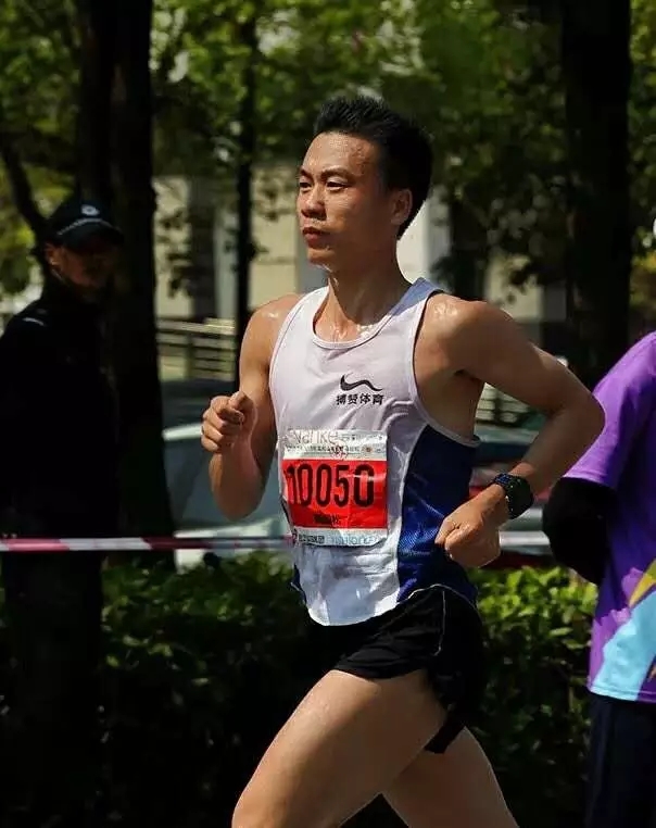 敢超自己－广马“过江龙”斯国松｜广马五周年