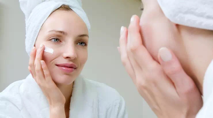 澳莱莉贵妇膏是素颜霜还是护肤品,素颜霜属于是化妆品还是防晒霜