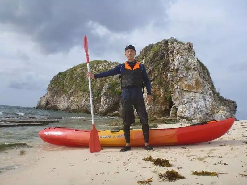 那只小母鸡，你收敛点！是你本命年也不能太过分！