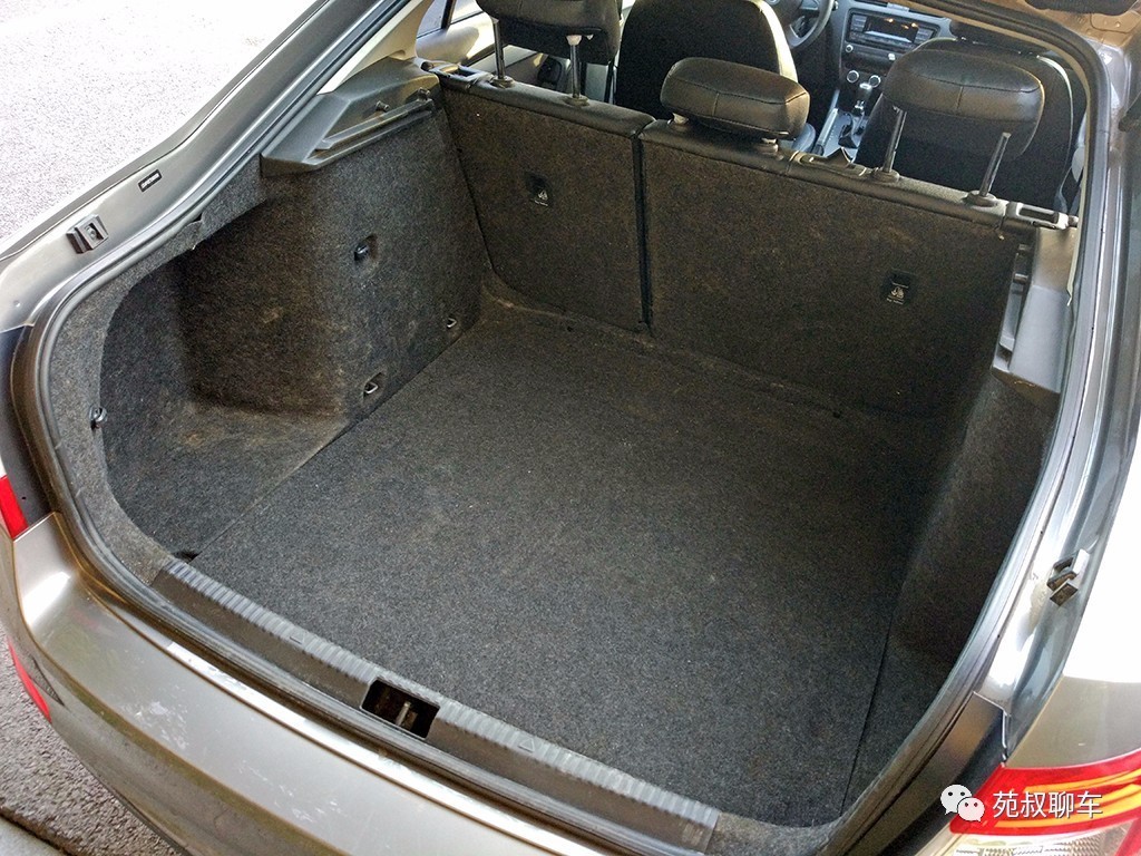 苑叔聊车30万落地轿车,2018款明锐1.6l自动豪华版