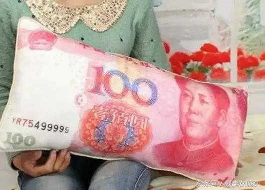 情人节到了暗示男友送你礼物的话,情人节怎么暗示男朋友送礼物图片
