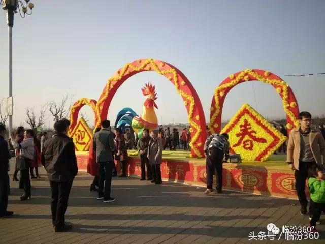 临汾元宵威风锣鼓小姐姐,山西襄汾威风锣鼓元宵节