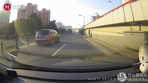 颜值爆表功能够用极路客T1行车记录仪综合测评