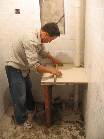 家里装修剩下的瓷砖做一个洗手台,自己家装修洗手台效果图