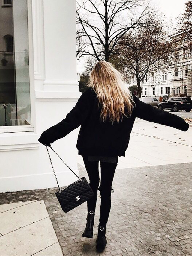 爱情会过期歌曲,爱情会过期跟谁都一样