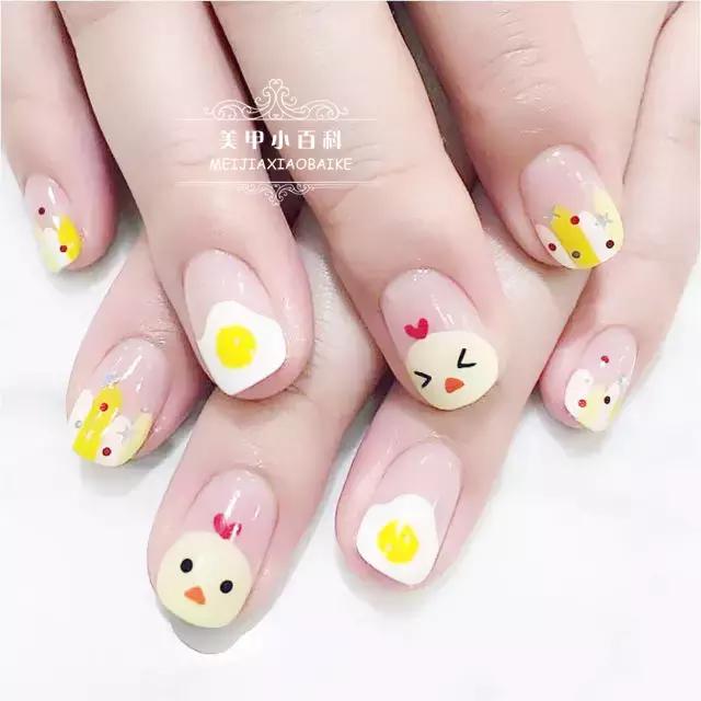 春天美甲2020显白小雏菊,春日小清新粉色系美甲