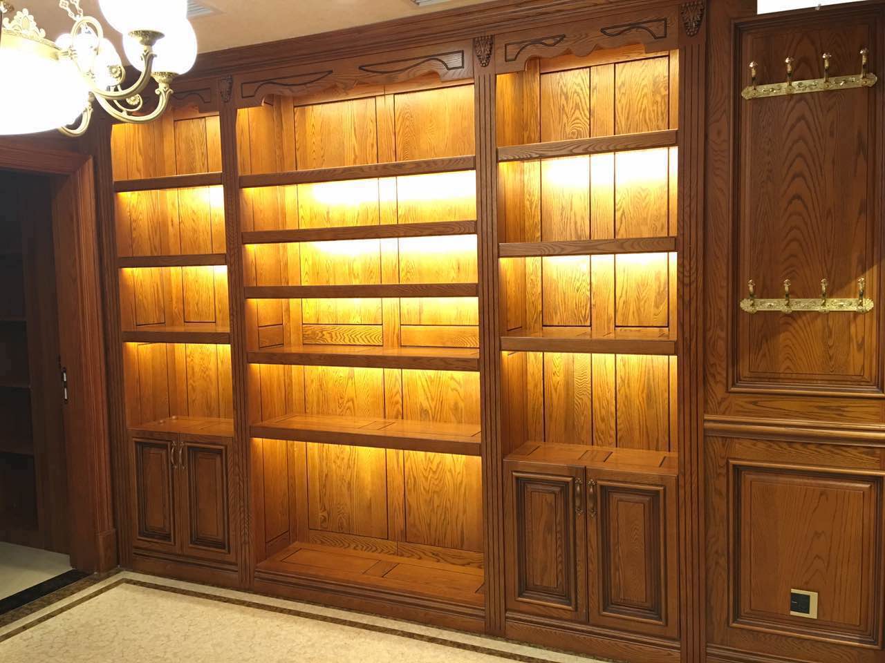 衣柜实图施工,衣柜工人安装视频