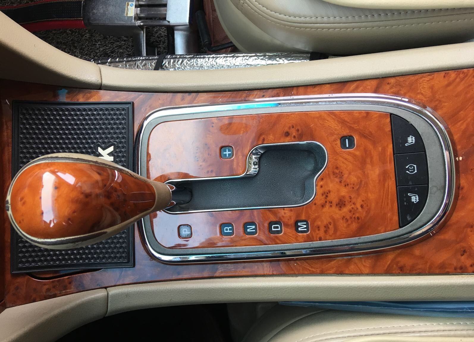 买07年老君越老车注意什么,8年10万km的老君越能值多少钱