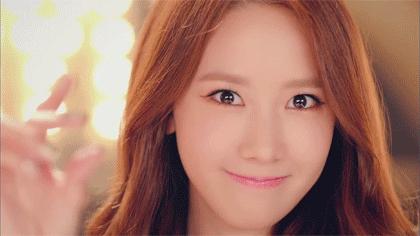 唐嫣宋佳穿衣搭配图片,白色月光宋佳美甲图