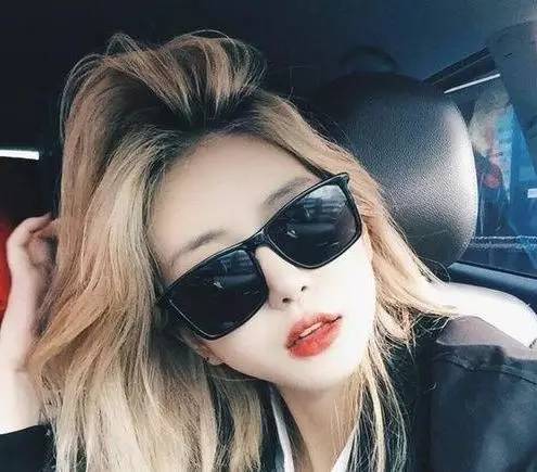 染发为什么老是掉成黄色,染发后怎么褪色快