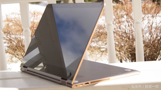 惠普Spectrex36015测评：确实很抢眼