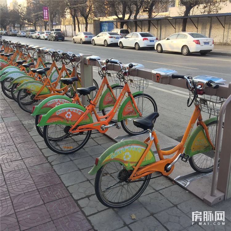 城西刚需盘春晓华苑，千米内医院、公园、学校一应俱全！