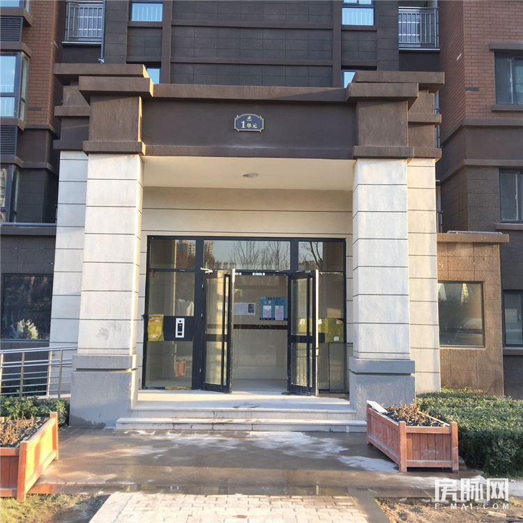 城西刚需盘春晓华苑，千米内医院、公园、学校一应俱全！