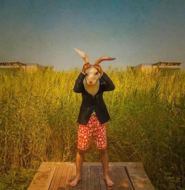 听说你以前挺土的，我也是