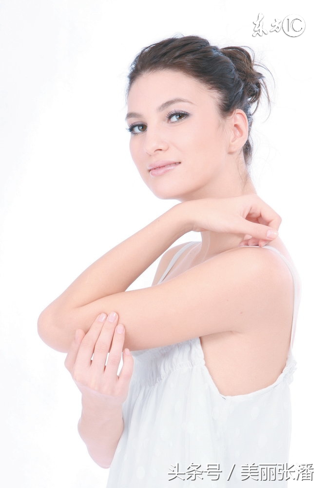 腋下味道变重什么原因,腋下有味道该如何祛除