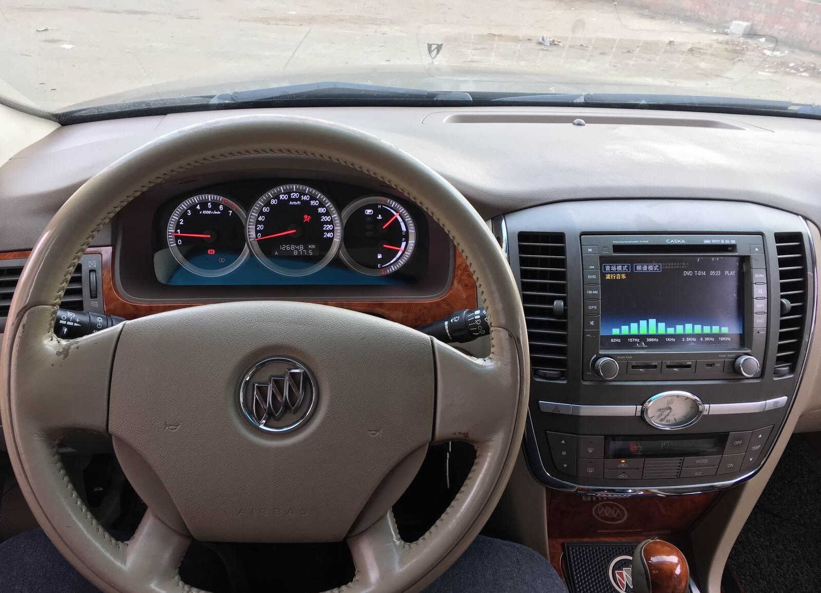 买07年老君越老车注意什么,8年10万km的老君越能值多少钱