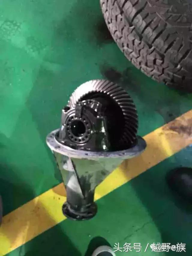 2015猎豹黑金刚四驱,黑金刚机械四驱怎么操作