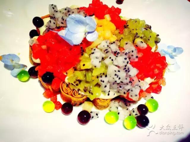 穿上马甲就不认识你了下一句,穿上马甲我就不认识你了表情包