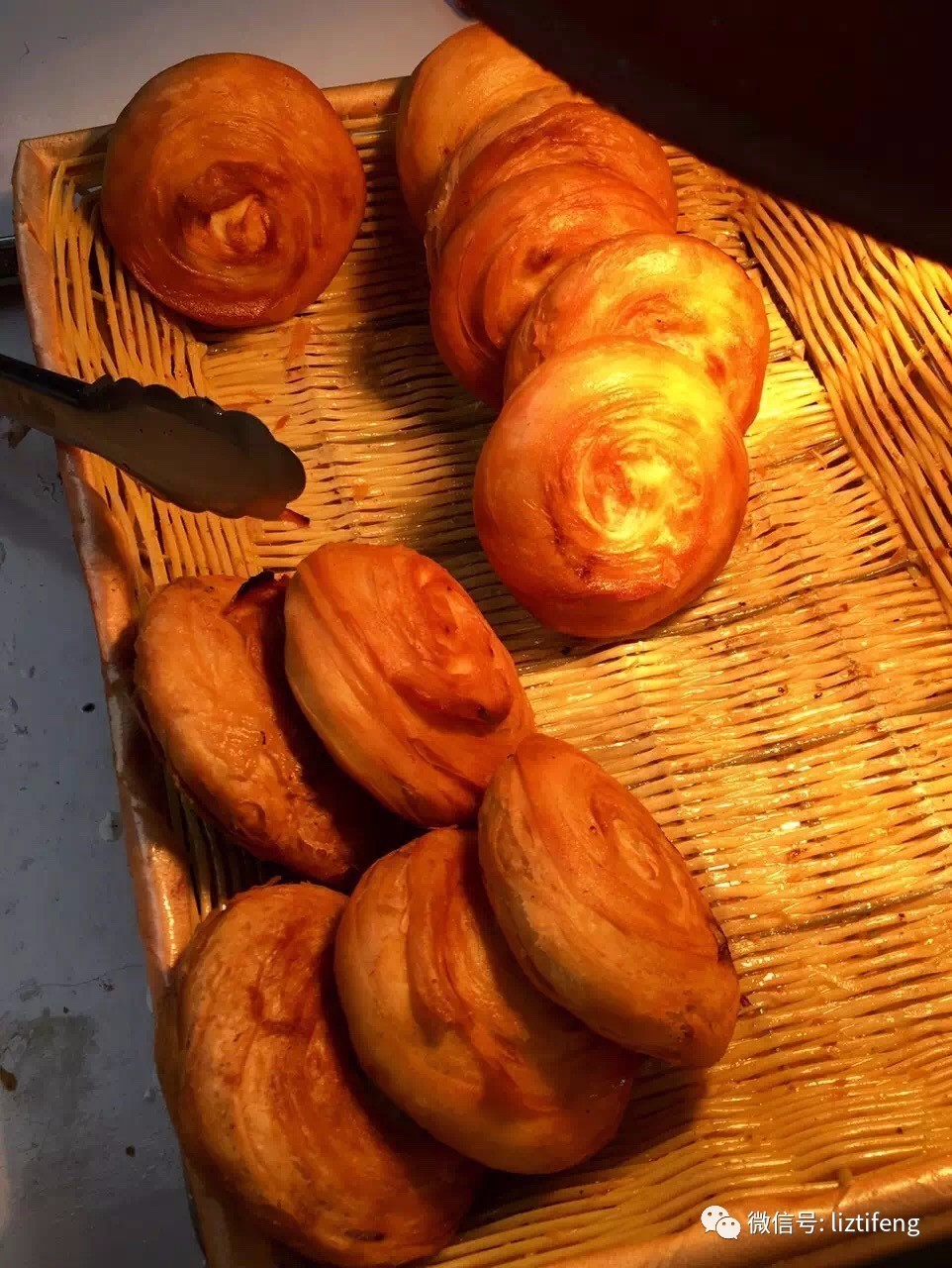 小小牛肉饼店月入万元,香酥牛肉饼摆摊